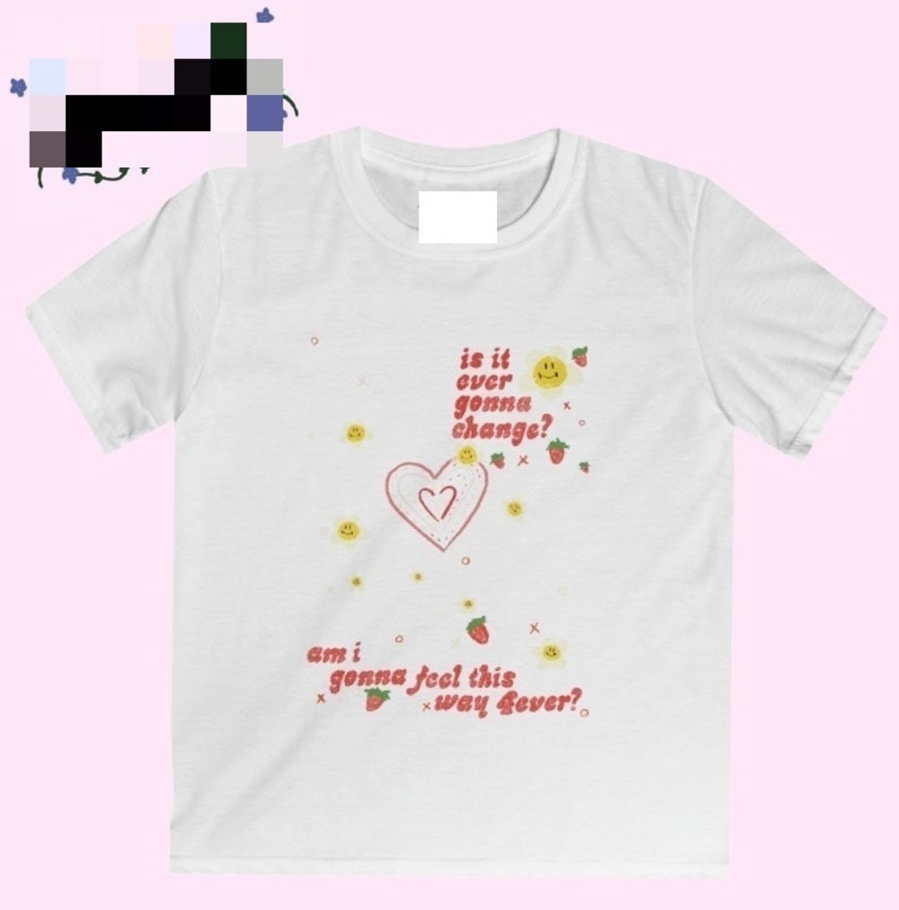 Clairo White Tee - Singer Songwriter Musician Inspired - Retro 2000 Style